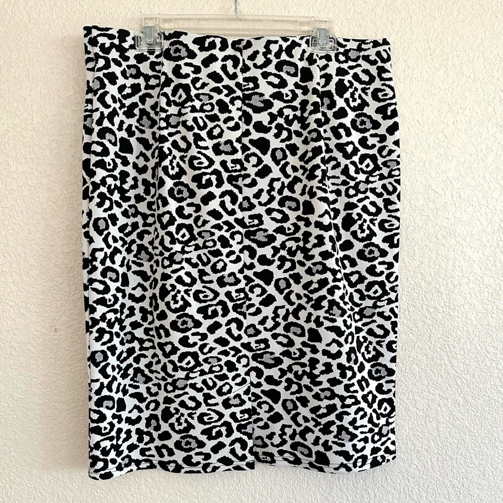 Marc Ny Andrew Marc Animal Print Elastic Knit Ski… - image 7